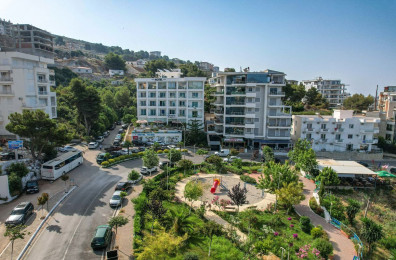 Oasis Hotel