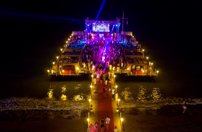 Adam ' Eve (adults only 16+)