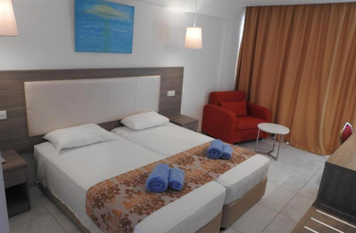 Corfu Hotel