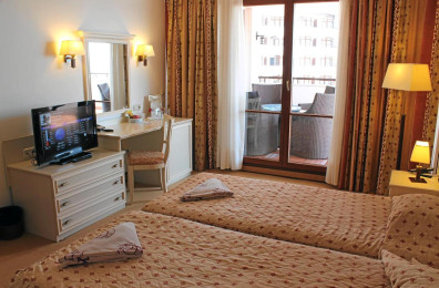 Royal Palace Helena Sands