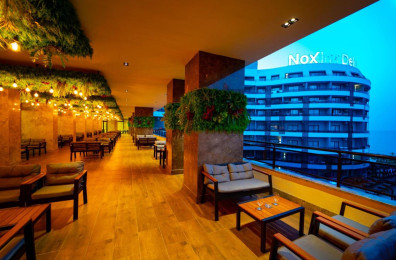 Noxinn Deluxe Hotel